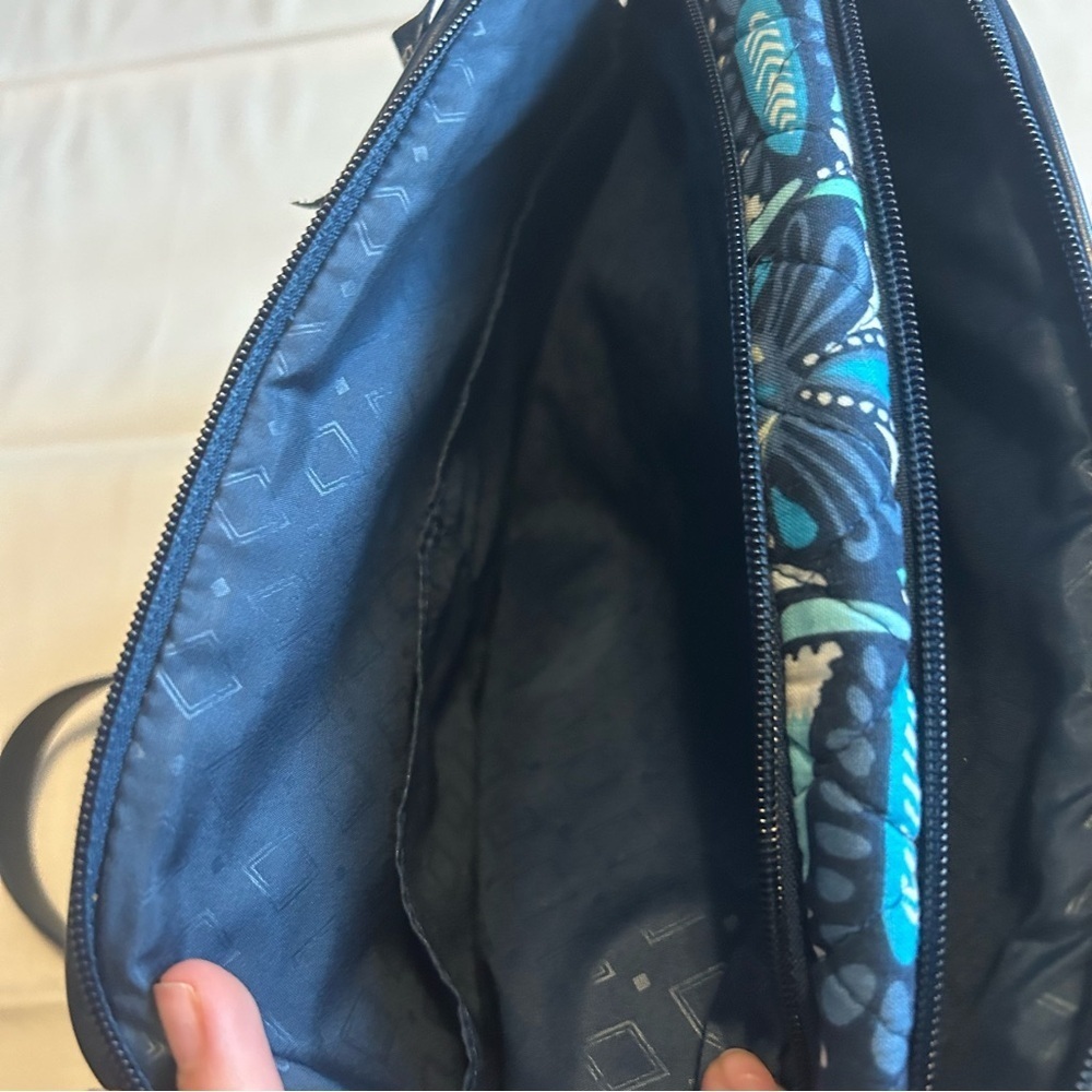 Vera Bradley Quilted/Vinyl Crossbody Bag Purse Blue Island Floral Printed - Picture 6 of 8